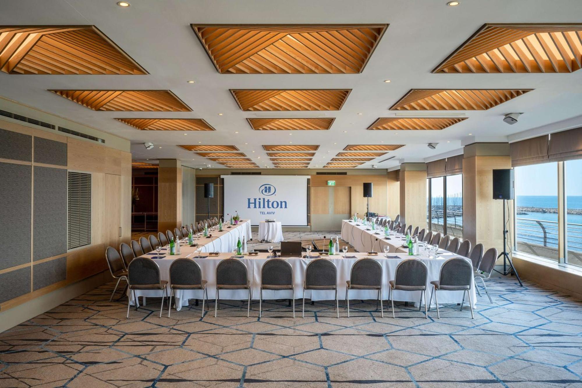 The Vista At Hilton Tel Aviv Hotell Exteriör bild