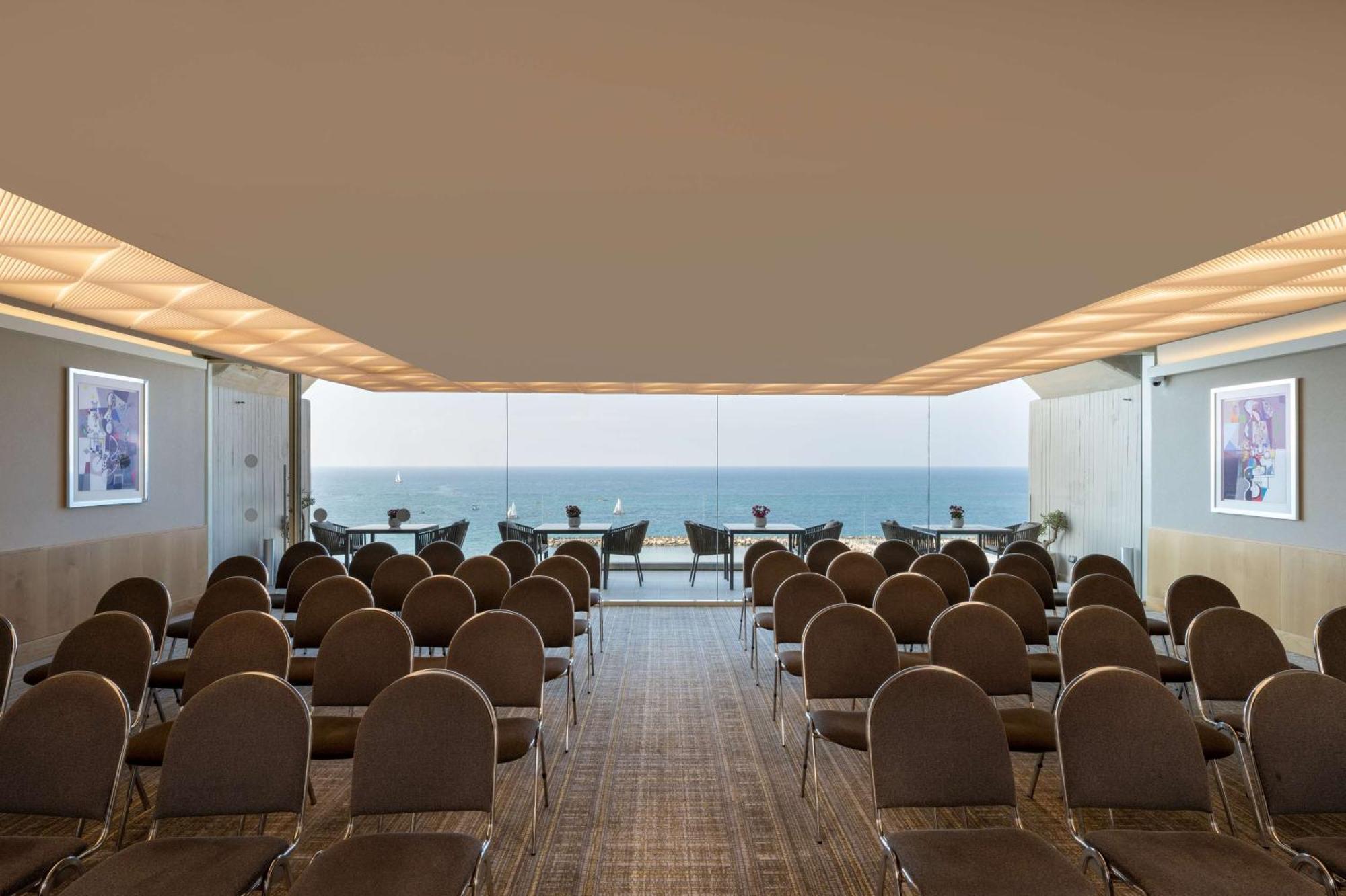 The Vista At Hilton Tel Aviv Hotell Exteriör bild